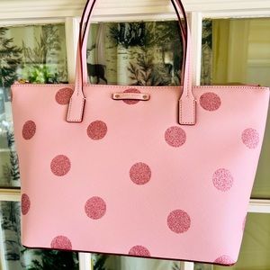 Brand new Kate Spade leather tote bag, size M. Polka dot.